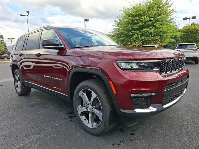 2025 Jeep Grand Cherokee GRAND CHEROKEE L LIMITED 4X4 2025 Jeep Grand Cherokee GRAND CHEROKEE L LIMITED 4X4