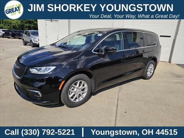 2025 Chrysler Pacifica PACIFICA SELECT