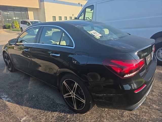 2022 Mercedes-Benz A 220 4MATIC
