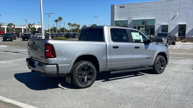 2025 RAM Ram 1500 RAM 1500 BIG HORN CREW CAB 4X4 57 BOX