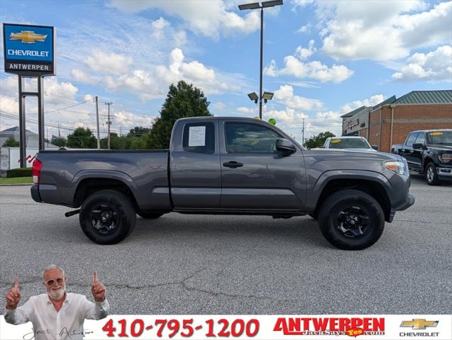 2017 Toyota Tacoma SR