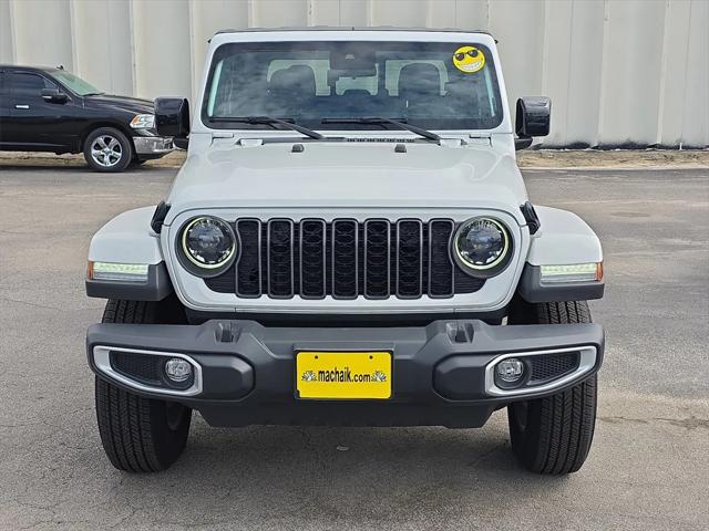2024 Jeep Gladiator Sport S