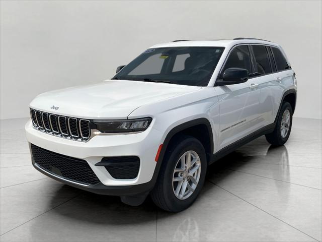 2023 Jeep Grand Cherokee Laredo X 4x4