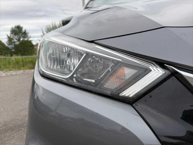 2021 Nissan Versa SV Xtronic CVT