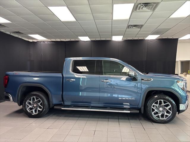 2024 GMC Sierra 1500 4WD Crew Cab Short Box SLT