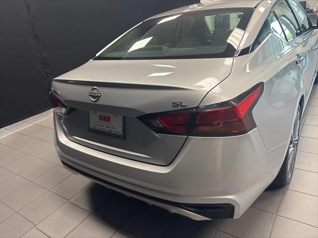 2023 Nissan Altima SL FWD