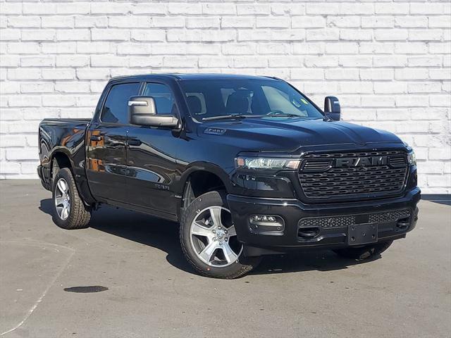 2025 RAM Ram 1500 RAM 1500 TRADESMAN CREW CAB 4X4 57 BOX