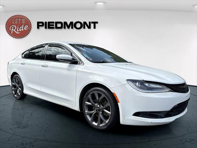 2015 Chrysler 200 S