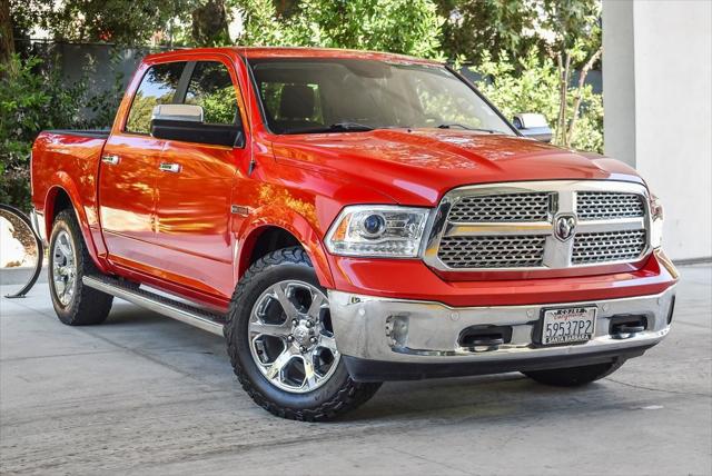 2018 RAM 1500 Laramie Crew Cab 4x4 57 Box
