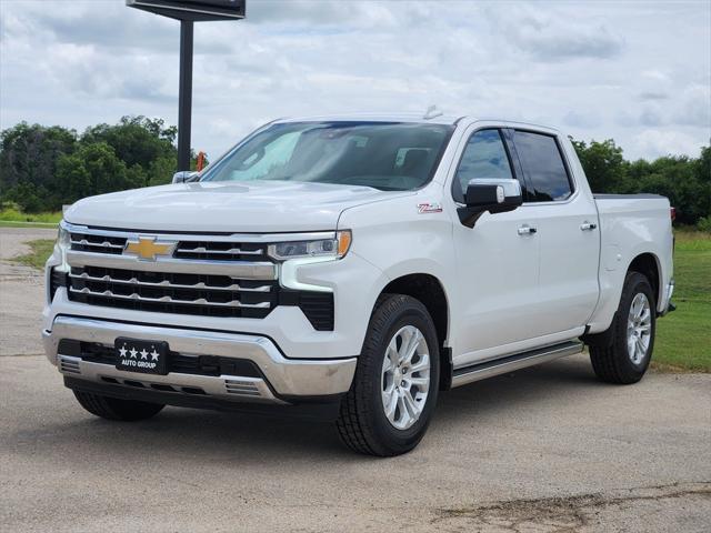 2023 Chevrolet Silverado 1500 4WD Crew Cab Short Bed LTZ
