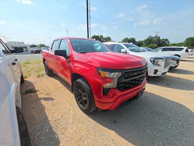 2023 Chevrolet Silverado 1500 2WD Crew Cab Short Bed Custom