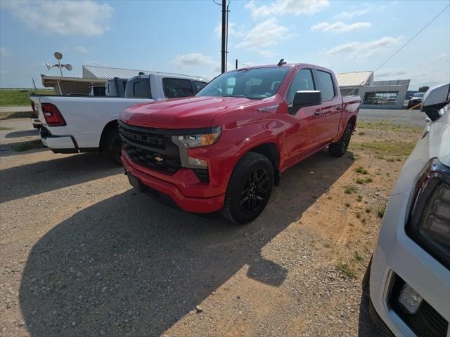 2023 Chevrolet Silverado 1500 2WD Crew Cab Short Bed Custom