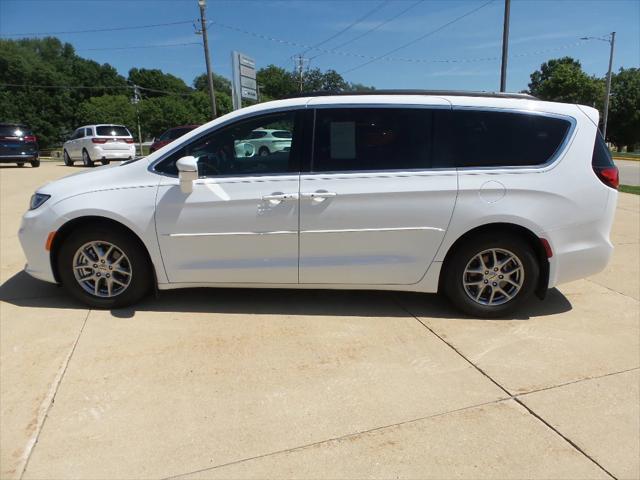 2022 Chrysler Pacifica Touring