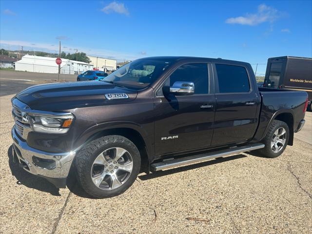 2019 RAM 1500 Laramie Crew Cab 4x4 57 Box 2019 RAM 1500 Laramie Crew Cab 4x4 57 Box