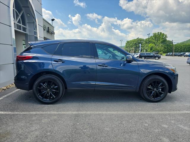 2025 Acura RDX Standard