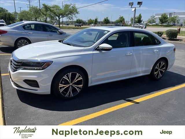 2022 Volkswagen Passat 2.0T SE