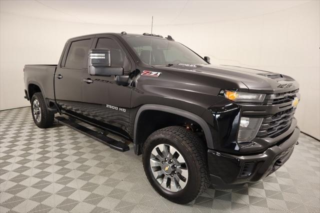 2024 Chevrolet Silverado 2500HD 4WD Crew Cab Standard Bed Custom
