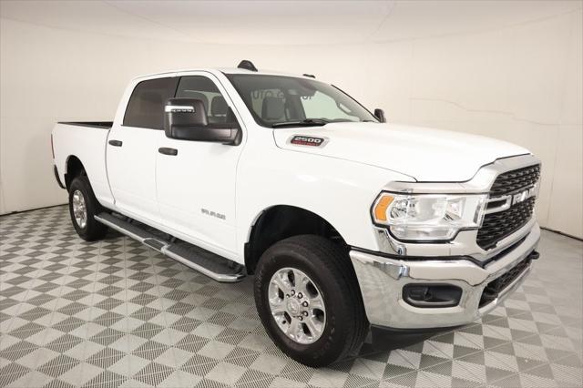 2024 RAM 2500 Big Horn Crew Cab 4x4 64 Box