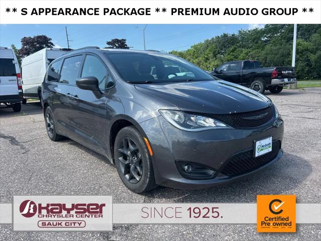 2018 Chrysler Pacifica Touring L