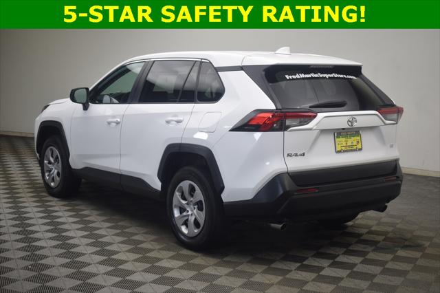 2023 Toyota RAV4 LE