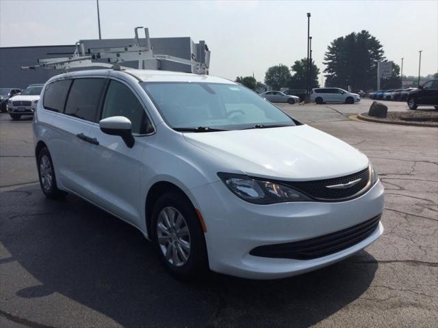 2020 Chrysler Voyager L 2020 Chrysler Voyager L