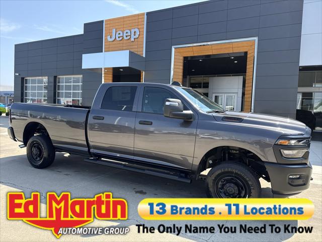 2025 RAM 2500 Tradesman Crew Cab 4x4 8 Box 2025 RAM 2500 Tradesman Crew Cab 4x4 8 Box