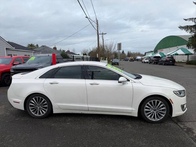 2017 Lincoln MKZ Hybrid Premiere