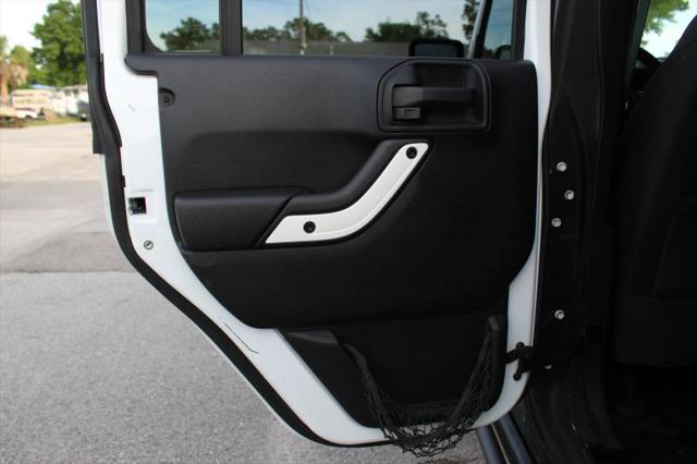 2016 Jeep Wrangler Unlimited Willys Wheeler