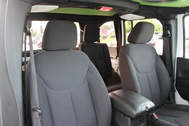 2016 Jeep Wrangler Unlimited Willys Wheeler