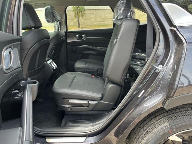 2025 Kia Sorento SX