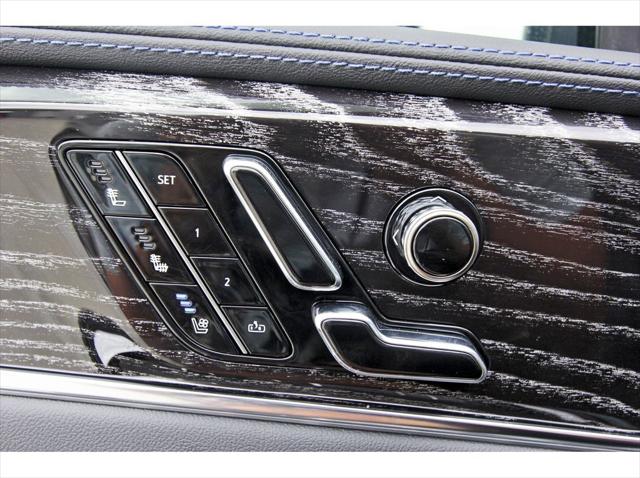 2026 Cadillac Escalade IQL Luxury AWD