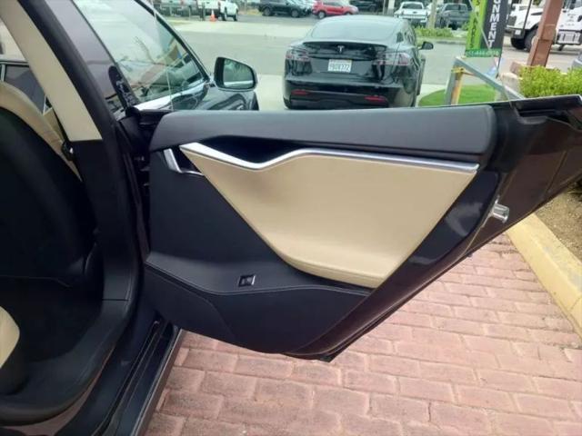 2015 Tesla Model S P85D