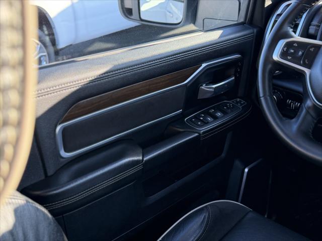 2024 Ram 3500 Laramie Crew Cab 4x4 8' Box