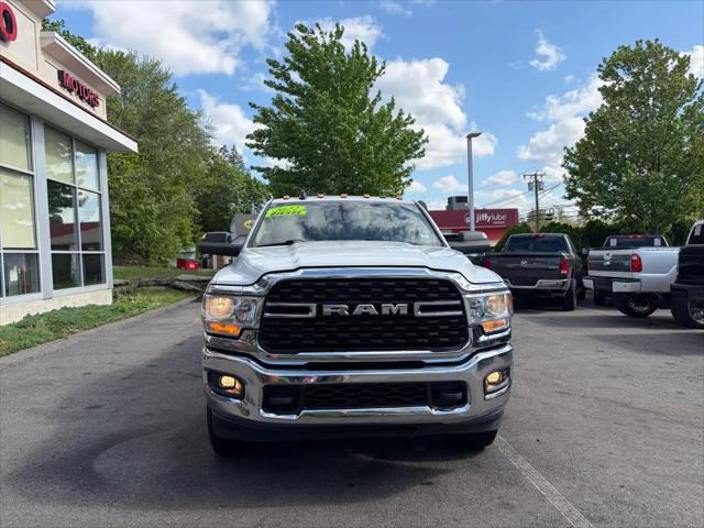 2022 Ram 3500 Big Horn Crew Cab 4x4 8' Box