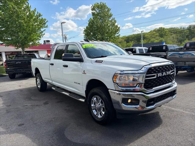 2022 Ram 3500 Big Horn Crew Cab 4x4 8' Box