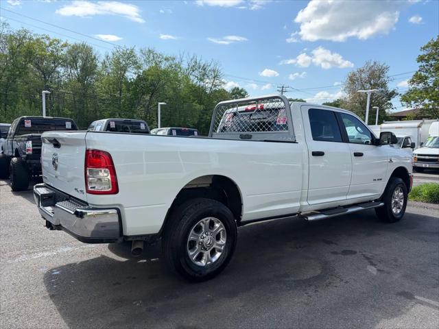 2022 Ram 3500 Big Horn Crew Cab 4x4 8' Box