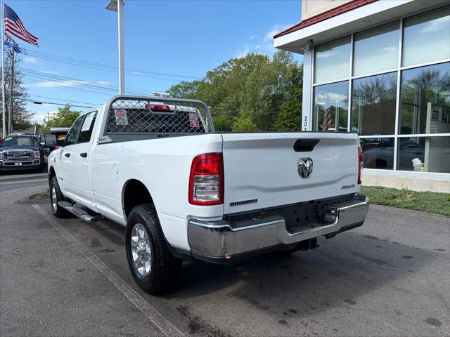 2022 Ram 3500 Big Horn Crew Cab 4x4 8' Box