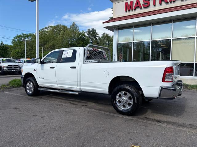 2022 Ram 3500 Big Horn Crew Cab 4x4 8' Box