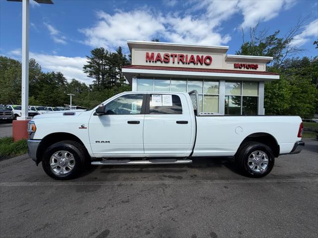 2022 Ram 3500 Big Horn Crew Cab 4x4 8' Box