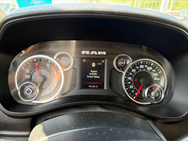2022 Ram 3500 Big Horn Crew Cab 4x4 8' Box