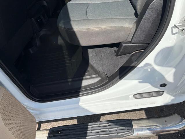 2022 Ram 3500 Big Horn Crew Cab 4x4 8' Box