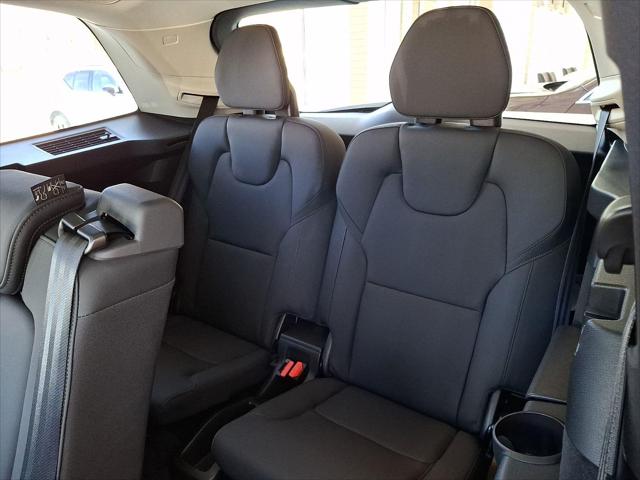 2026 Volvo XC90 Plug-In Hybrid Plus, T8 AWD, Electric/Gasoline, Bright, 7 Seats