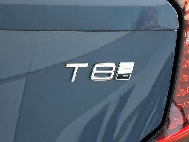 2026 Volvo XC90 Plug-In Hybrid Plus, T8 AWD, Electric/Gasoline, Bright, 7 Seats