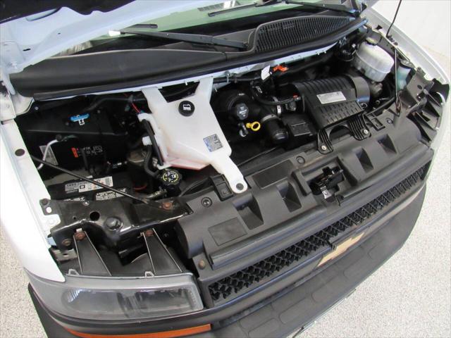 2020 Chevrolet Express Cutaway Work Van