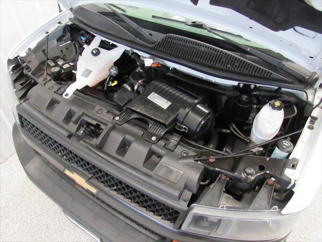 2020 Chevrolet Express Cutaway Work Van