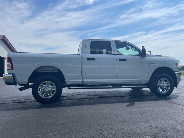 2024 RAM 2500 Tradesman Crew Cab 4x4 64 Box