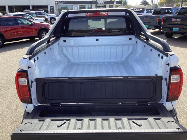 2025 GMC Canyon 4WD AT4