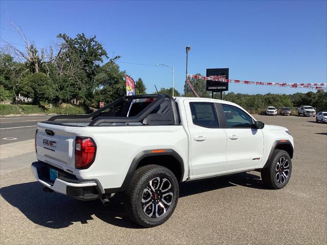 2025 GMC Canyon 4WD AT4