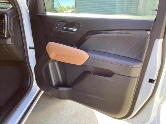 2025 GMC Canyon 4WD AT4