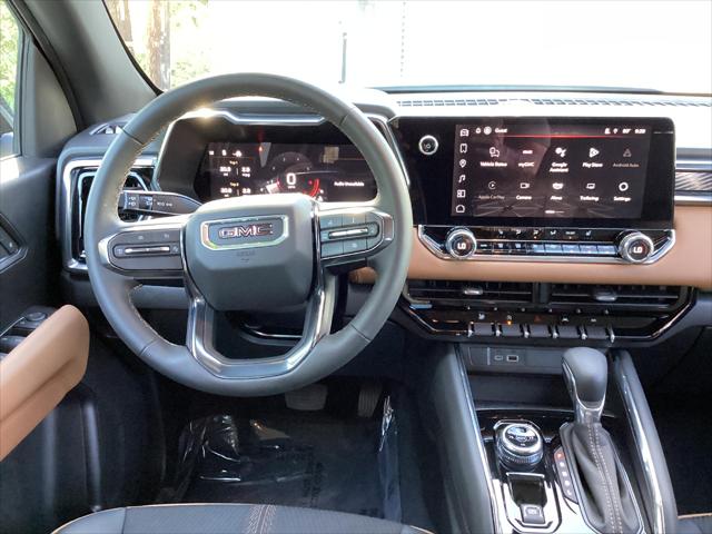 2025 GMC Canyon 4WD AT4